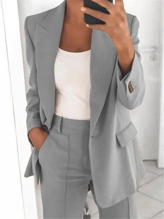 Lauren | Elegant Woman's Suit