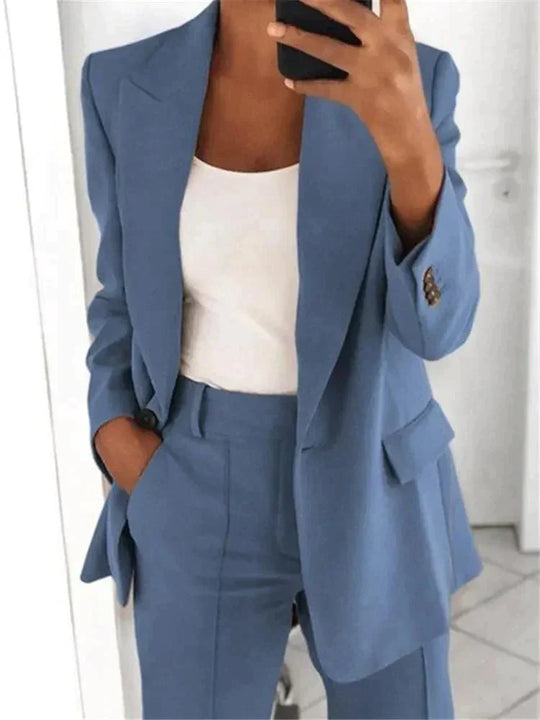 Lauren | Elegant Woman's Suit