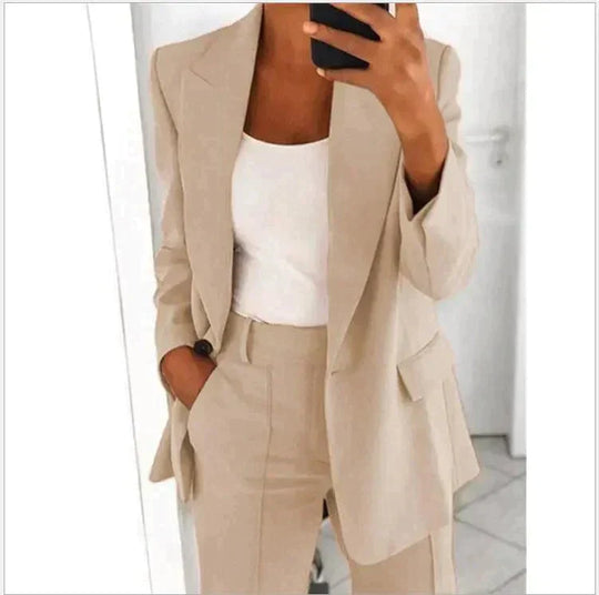 Lauren | Elegant Woman's Suit